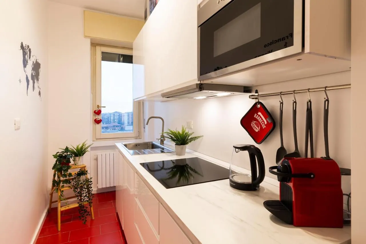 מילאנו The Wall - Top Floor Apartment