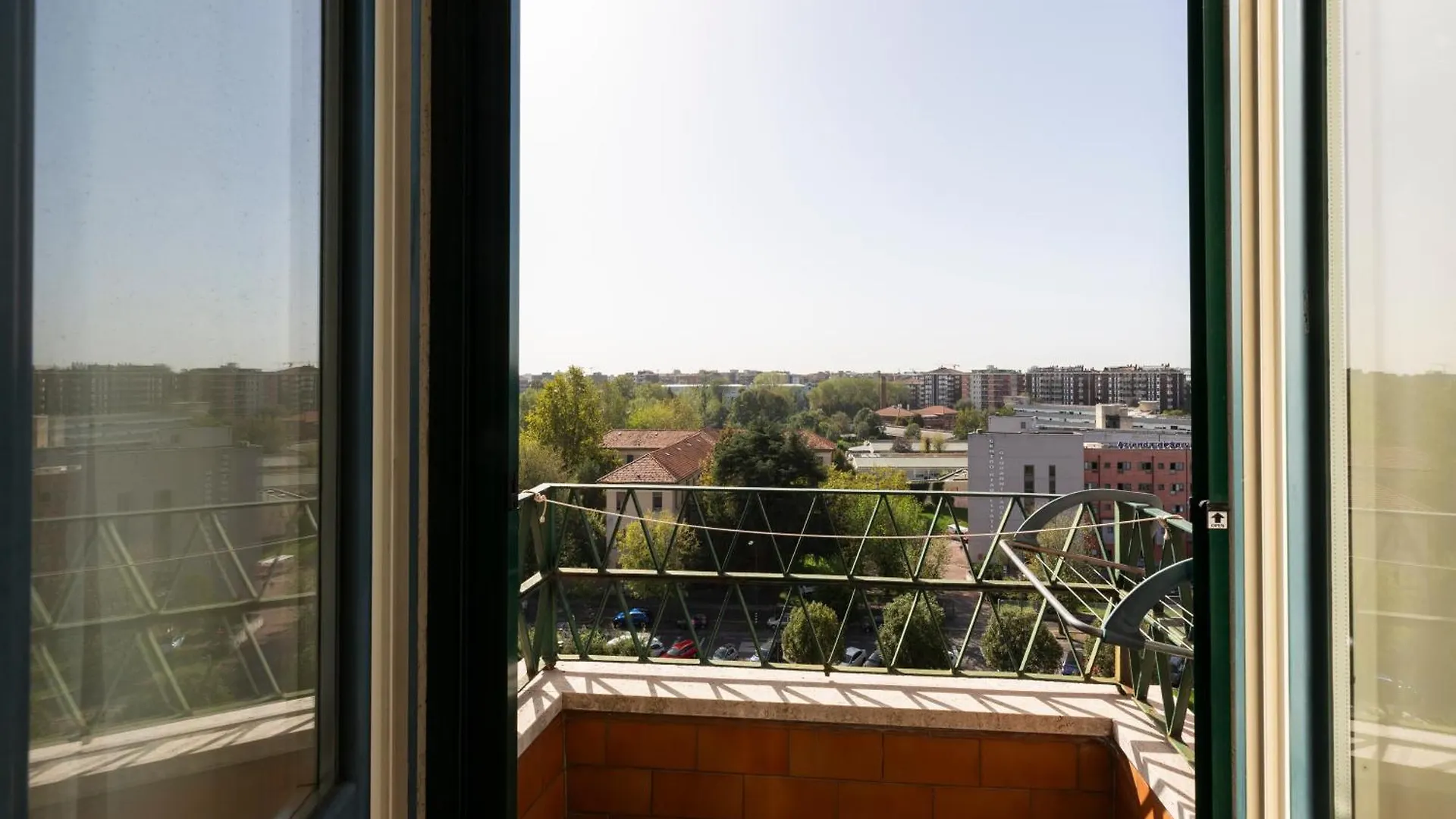 מילאנו The Wall - Top Floor Apartment 0*,  איטליה