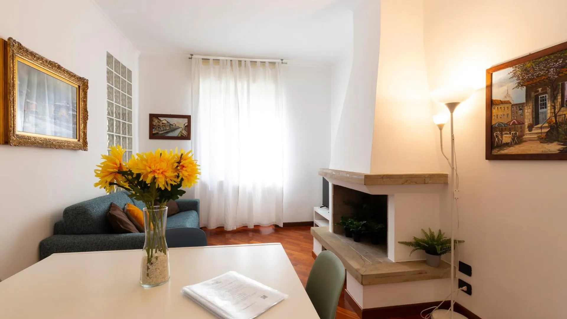 מילאנו The Wall - Top Floor Apartment